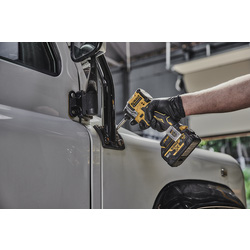 DeWALT DCK2051P2T-QW 18V XR combopack