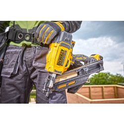 DeWALT DCN930N-XJ 33 18V XR Basic accu constructie tacker enkelshot + bumpfire (body)