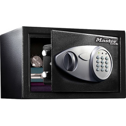 Master Lock Master Lock kluis met digitale combinatieslot 22,1x35,01x24,6 cm 83132 van Toolstation
