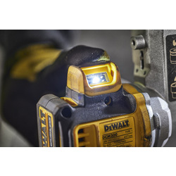 DeWALT DCM200NT-XJ 18V XR accu stripschuurmachine in TSTAK (body)