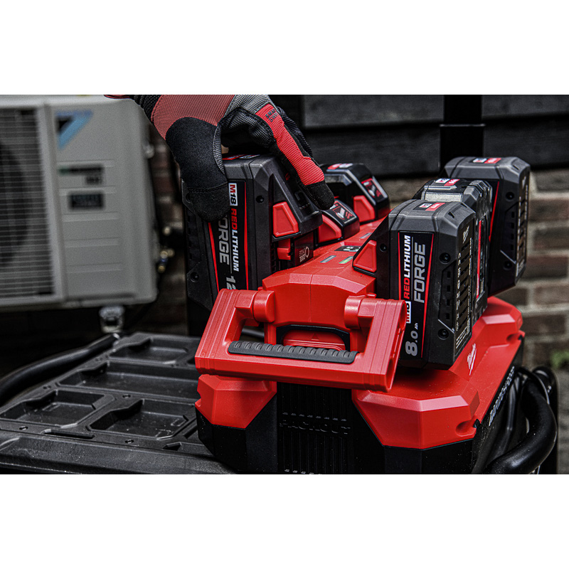 Milwaukee / Milwaukee PACKOUT PC6 EU compatibele lader