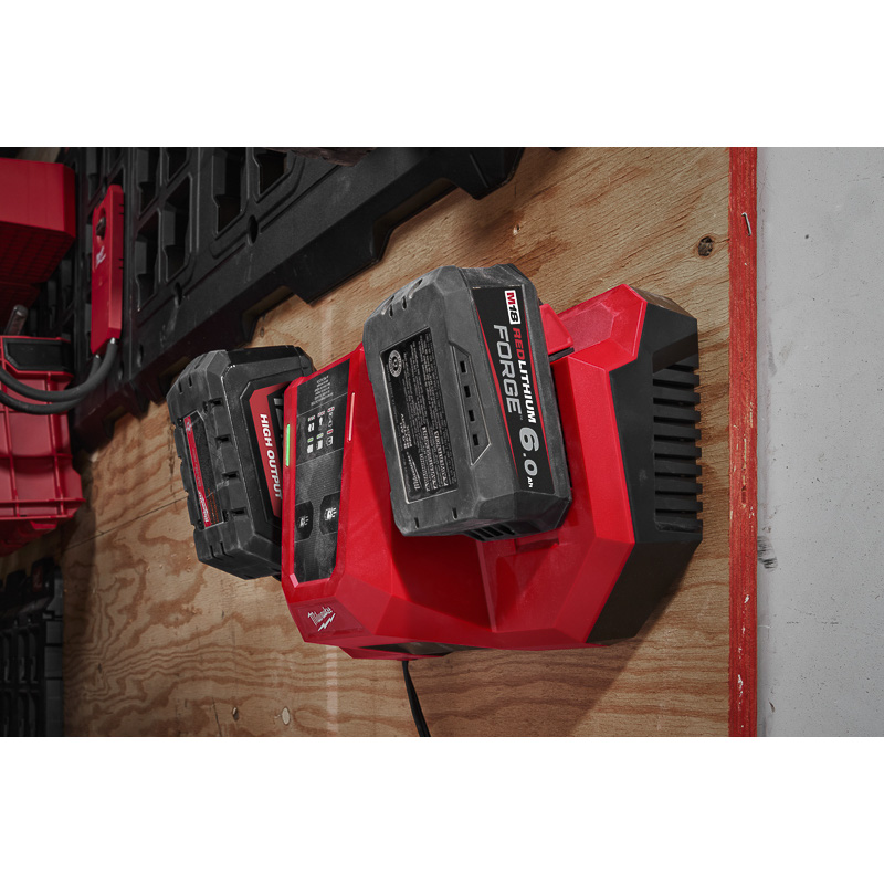 Milwaukee / Milwaukee M18 DBSC Dual bay superlader