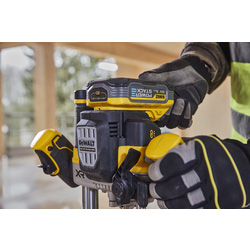 DeWALT / DeWALT DCW620NT-XJ 18V XR accu bovenfrees 18V XR Basic in TSTAK (body) 7