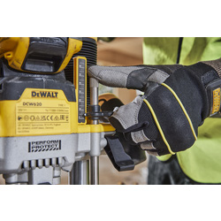 DeWALT / DeWALT DCW620NT-XJ 18V XR accu bovenfrees 18V XR Basic in TSTAK (body) 12