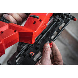 Milwaukee / Milwaukee M18 FUEL FN16GA-0X accu afwerkingstacker (body) 4