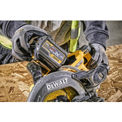 DeWALT / DeWALT DCS577N-XJ 54V Flexvolt accu cirkelzaag machine (body) 4