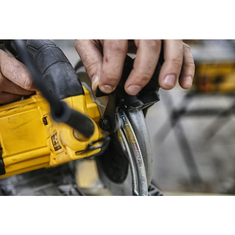 DeWALT / DeWALT DWE576K-QS cirkelzaagmachine