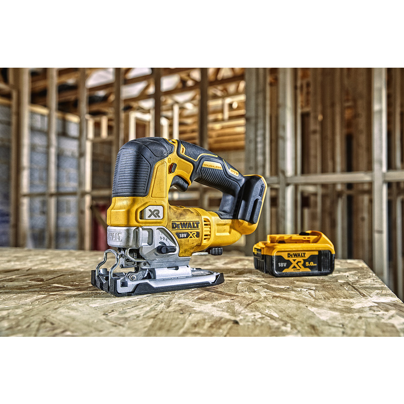 DeWALT / DeWALT DCS334P2-QW 18v XR decoupeerzaag