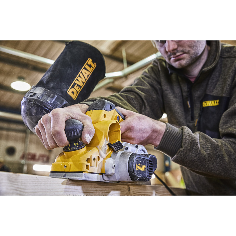 DeWALT / DeWALT D26500K-QS schaafmachine + KITBOX