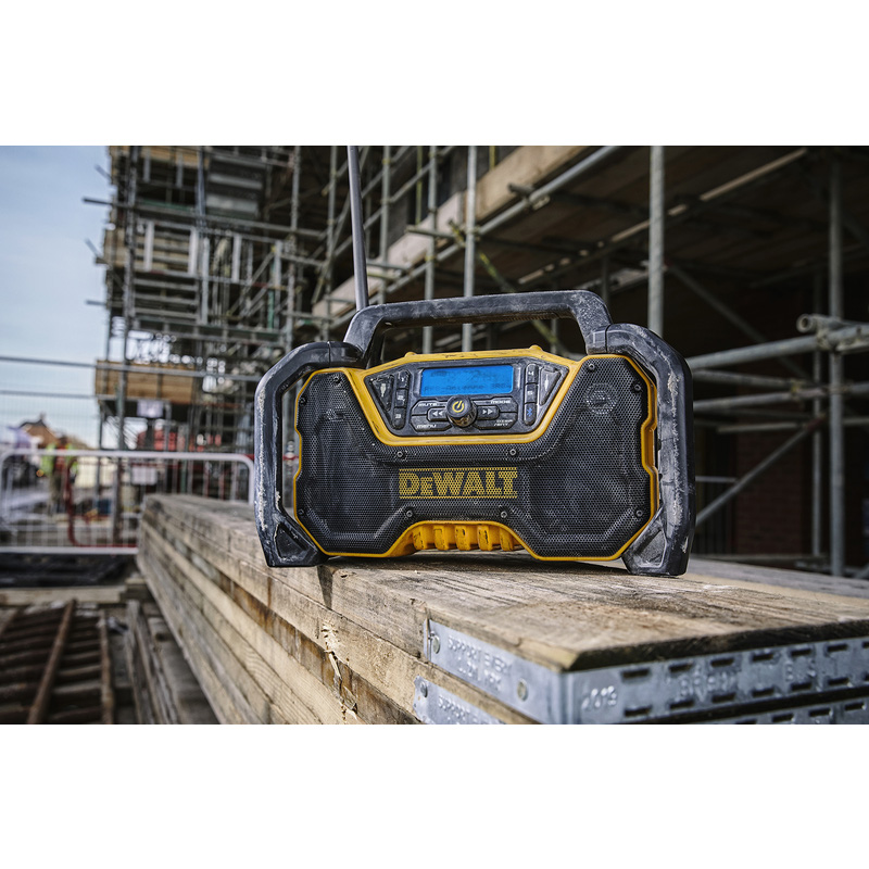 DeWALT / DeWALT DCR029-QW 12-18V XR DAB+ radio/lader (body)