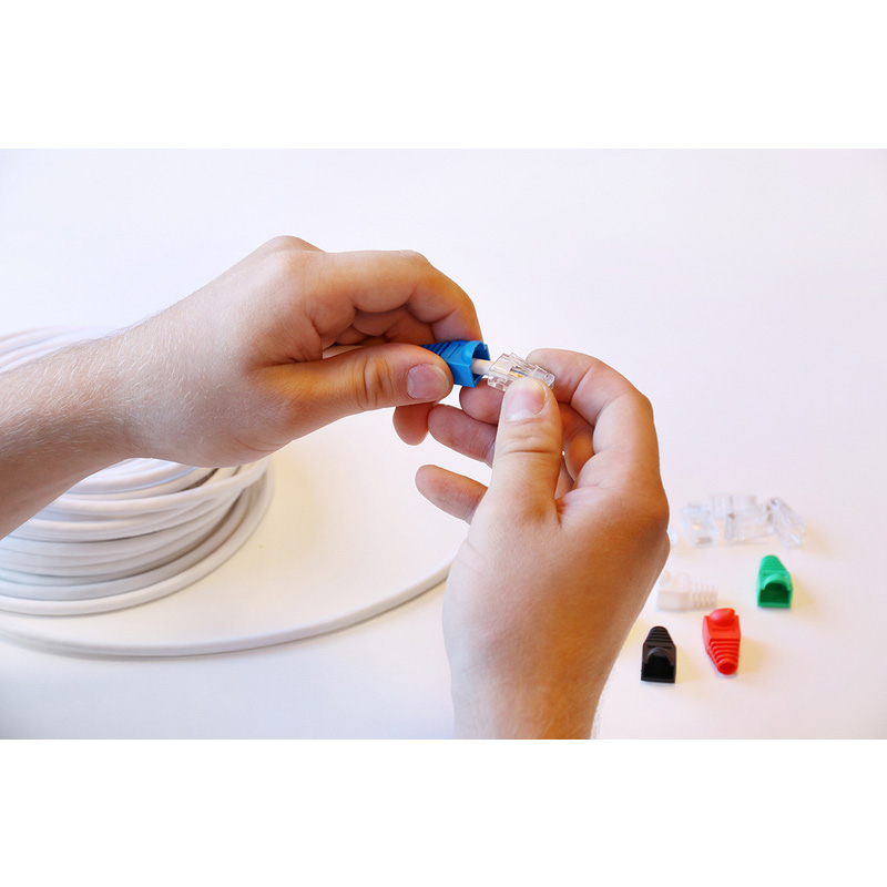 Q-link / UTP 6 connectors en kappen