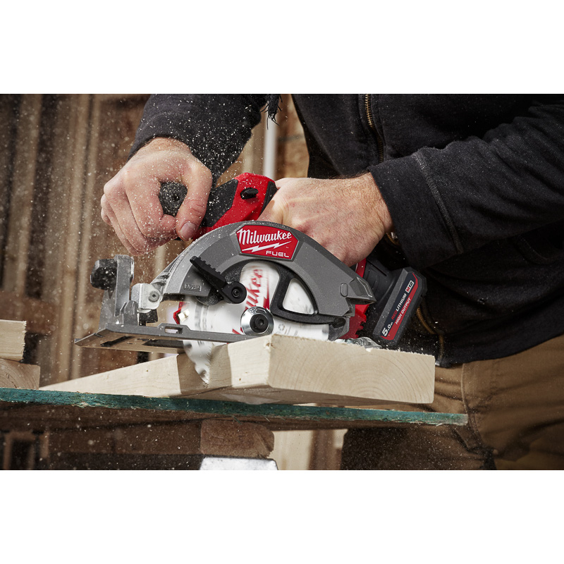 Milwaukee / Milwaukee M12 FCS442-0 FUEL accu compacte cirkelzaagmachine (body)