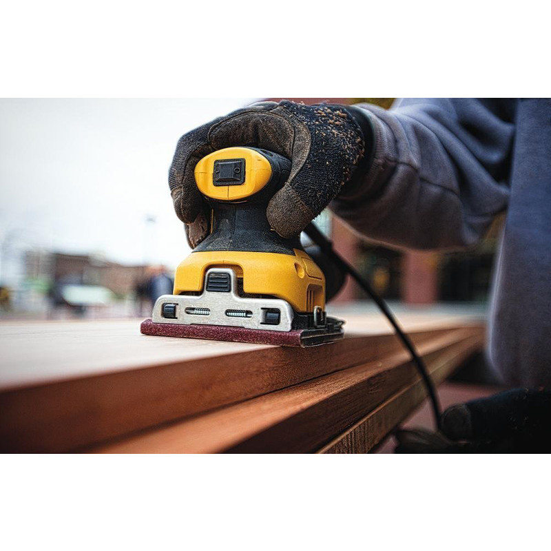DeWALT / DeWALT DWE6411-QS vlakschuurmachine
