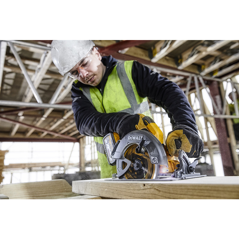 DeWALT / DeWALT DCS578NT-XJ 54V Flexvolt cirkelzaag (body)